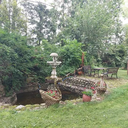 Penzion Dworek Pod Kasztanami - Stadnina Koni, Staw Zarybiony 3*